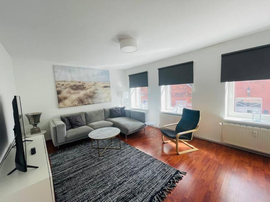 Zentrale Altstadtkoje Fuer Bis Zu 6 Personen นอยชตัดท์ อิน โฮลชไตน์ ภายนอก รูปภาพ